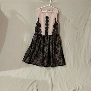 I am selling a Ruby and Bloom dress and the size is 12.